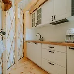 Casa de Férias Jurta Na Wypasie - Luksusowy Namiot Z Widokiem Na Góry - Jacuzzi, Sauna, Split Ac, Private, Star View Zakopane