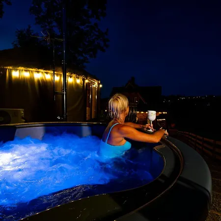Jurta Na Wypasie - Luksusowy Namiot Z Widokiem Na Gory - Jacuzzi, Sauna, Split Ac, Private, Star View *