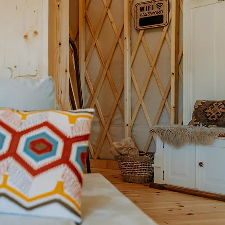 Jurta Na Wypasie - Luksusowy Namiot Z Widokiem Na Gory - Jacuzzi, Sauna, Split Ac, Private, Star View בית נופש