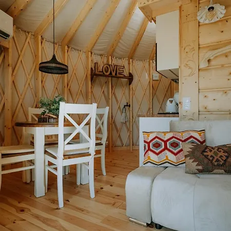 Jurta Na Wypasie - Luksusowy Namiot Z Widokiem Na Gory - Jacuzzi, Sauna, Split Ac, Private, Star View