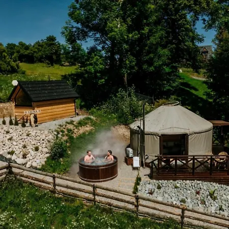 Prázdninový dům Jurta Na Wypasie - Luksusowy Namiot Z Widokiem Na Gory - Jacuzzi, Sauna, Split Ac, Private, Star View