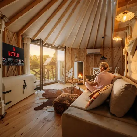 Prázdninový dům Jurta Na Wypasie - Luksusowy Namiot Z Widokiem Na Gory - Jacuzzi, Sauna, Split Ac, Private, Star View Zakopane